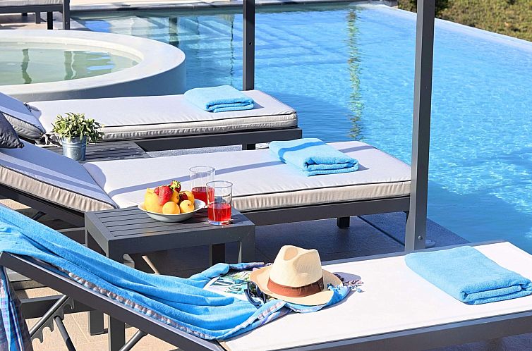 Vakantiehuis "Mistral Suite" mit Whirlpool