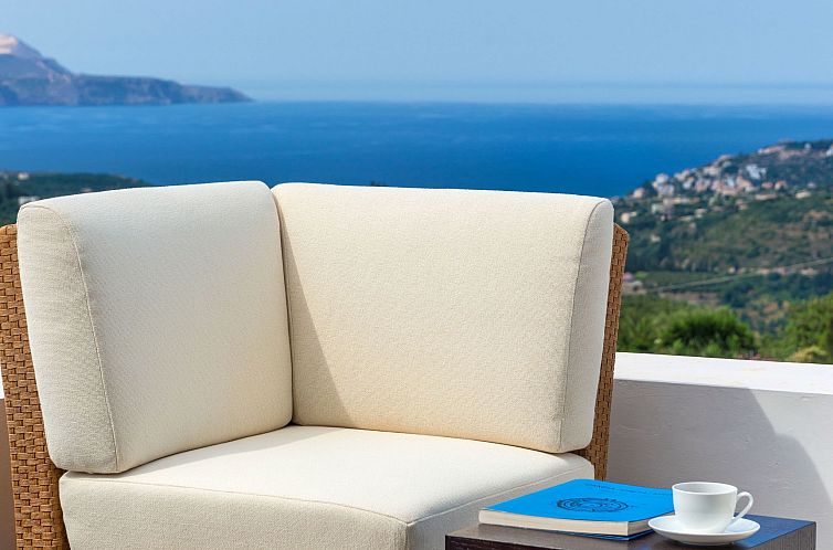 Vakantiehuis Villa mit Pool für bis zu 8 Personen. Meerblic