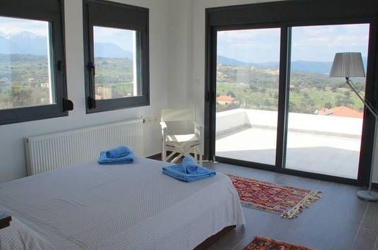 Vakantiehuis Villa mit Pool für bis zu 8 Personen. Meerblic