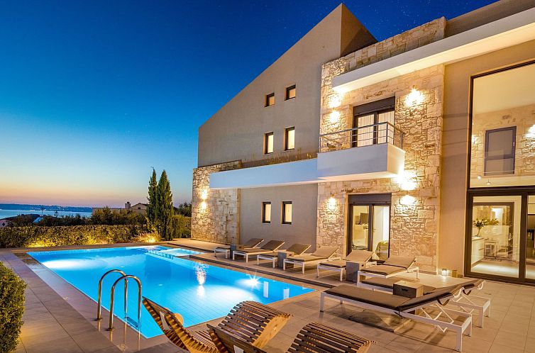 Vakantiehuis Luxusvilla in Almyrida mit wunderschönem Blick