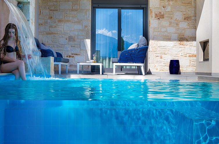 Vakantiehuis Gut ausgestattete Villa mit Pool und privatem G