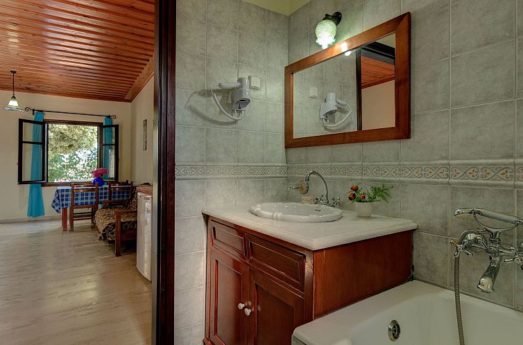 Appartement Studio mit zwei Balkonen