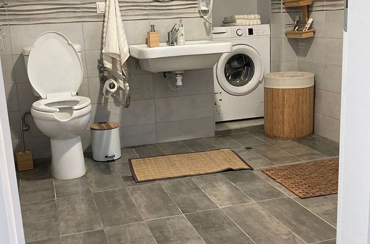 Vakantiehuis Zax Meerblick Villen mit Pool und 8 Schlafzimme