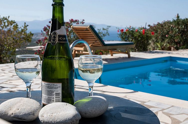 Vakantiehuis Versteckte Villa mit Pool und herrlichem Blick 