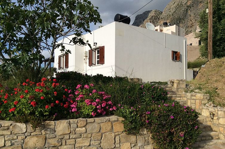 Vakantiehuis Versteckte Villa mit Pool und herrlichem Blick 