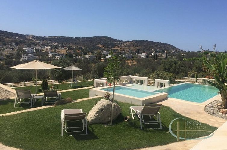 Vrijstaande woning in Pitsidia