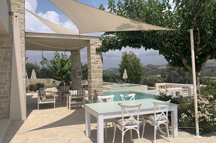 Vrijstaande woning in Pitsidia