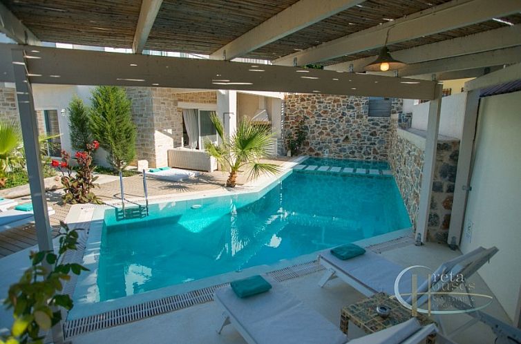 Vrijstaande woning in Pitsidia