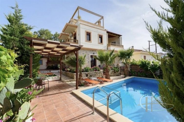 Vrijstaande woning in Pitsidia