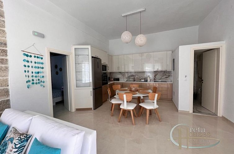 Vrijstaande woning in Pitsidia