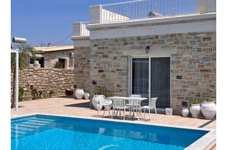 Vrijstaande woning in Pitsidia