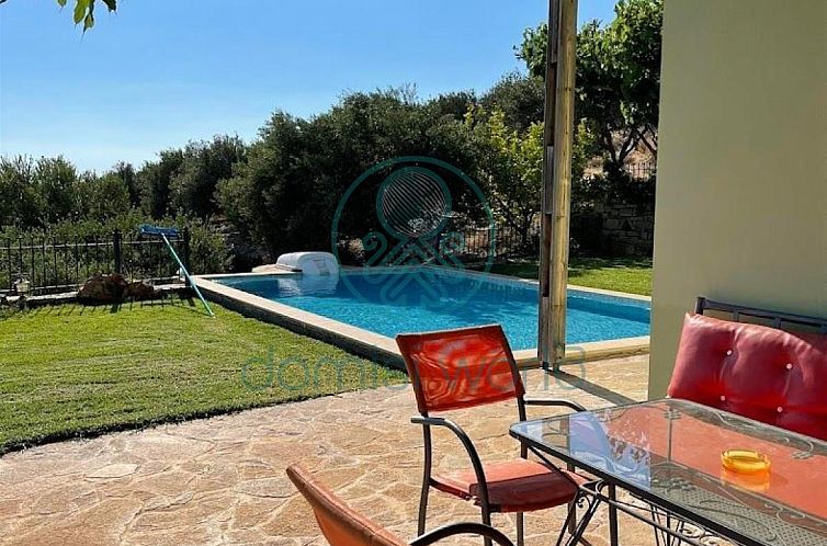 Vrijstaande woning in Pitsidia