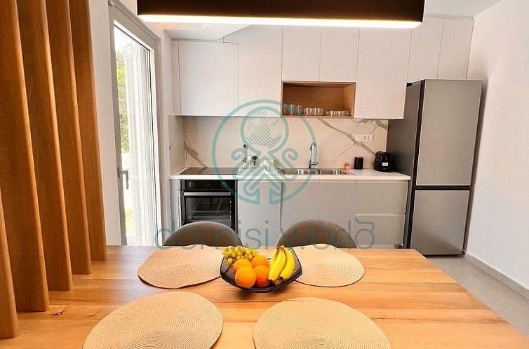 Geschakelde woning in Makrigialos