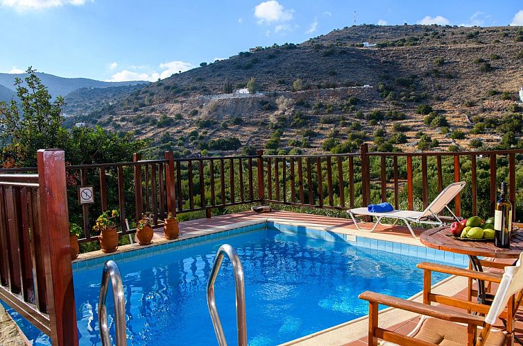 Vakantiehuis Steinhaus Erato Privater Pool Landschaftliche K