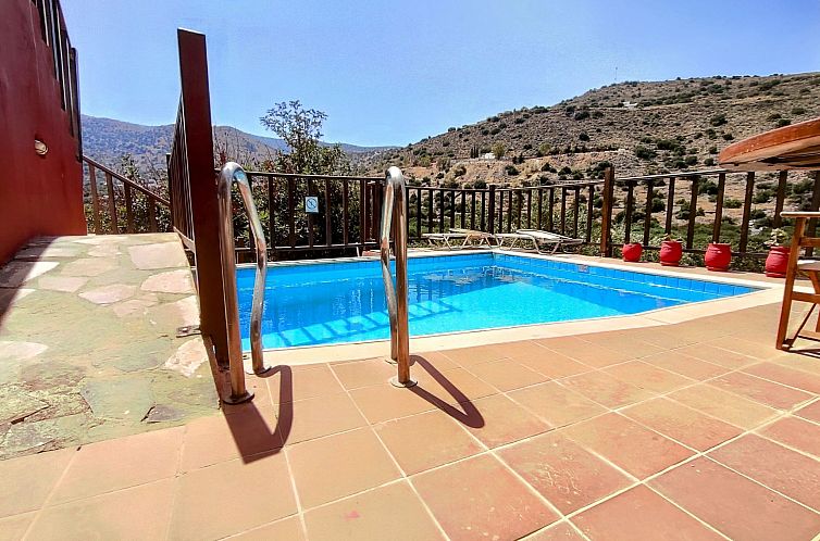 Vakantiehuis Steinhaus Erato Privater Pool Landschaftliche K