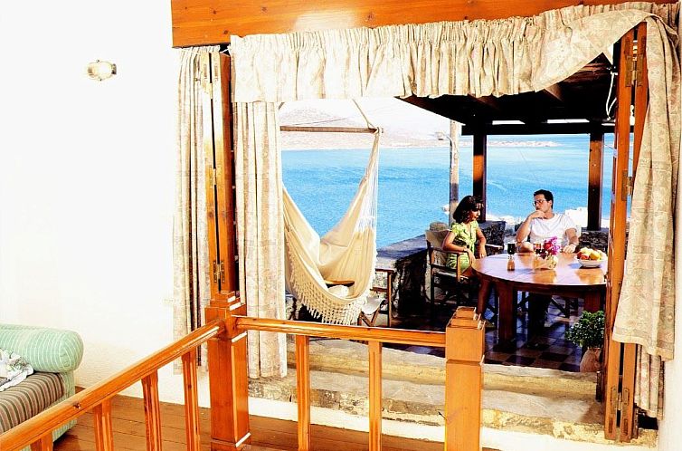 Vakantiehuis Meerblick-Ferienhaus Argyro in Mavrikiano.