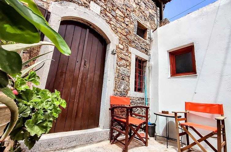 Vakantiehuis Meerblick-Ferienhaus Argyro in Mavrikiano.