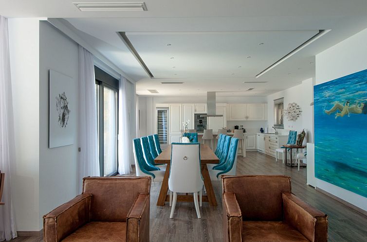 Vakantiehuis "Villa Dimitra" mit Infinity Pool