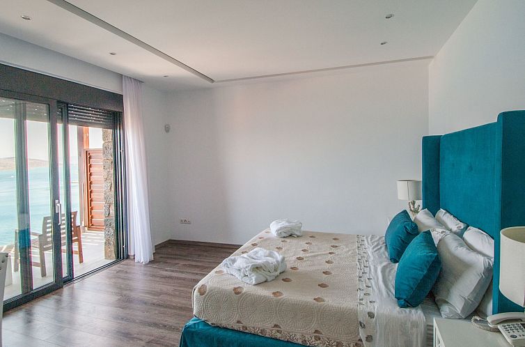 Vakantiehuis "Villa Dimitra" mit Infinity Pool