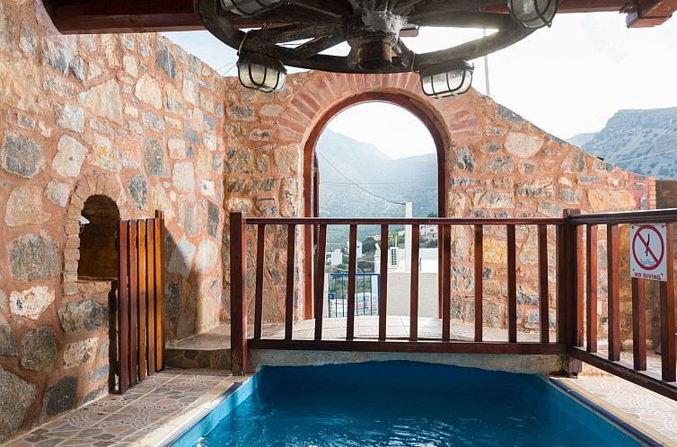 Vakantiehuis in Mavrikiano mit privatem Pool