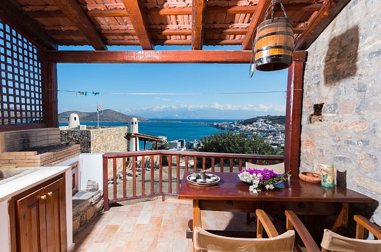 Vakantiehuis Leonidas Traditionelles kretisches Haus mit Mee