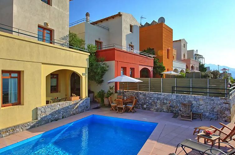 Villa Nester