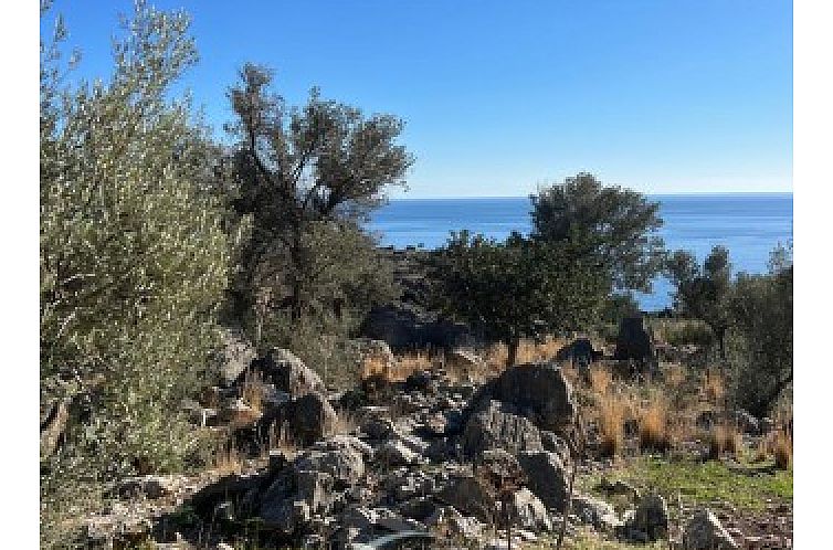 Kavel in Agios Georgios