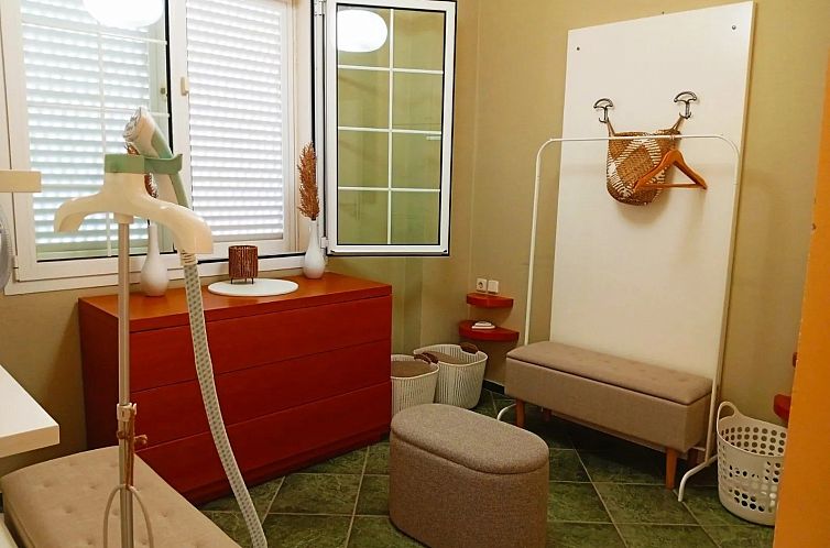 Geschakelde woning in Analipsi