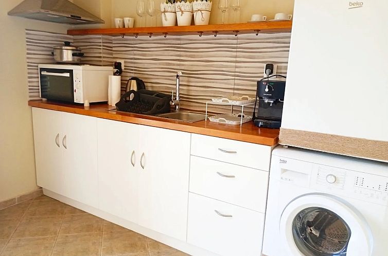 Geschakelde woning in Analipsi