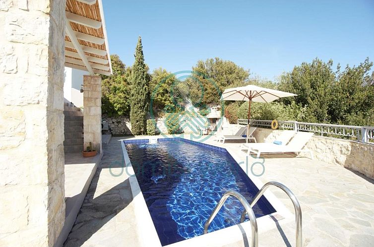 Vrijstaande woning in Agia Triada