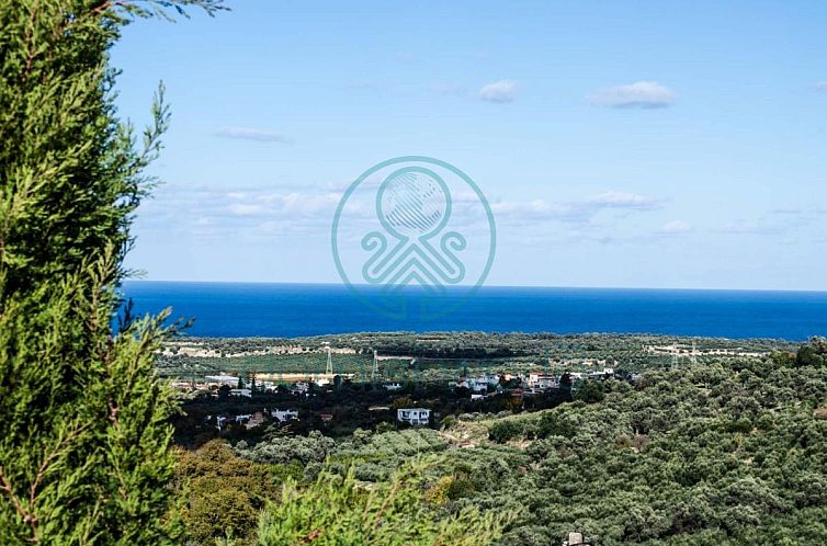 Geschakelde woning in Agia Triada