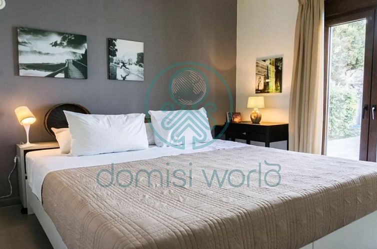 Vrijstaande woning in Agia Triada