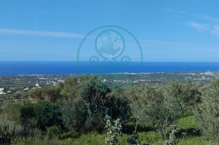 Vrijstaande woning in Agia Triada