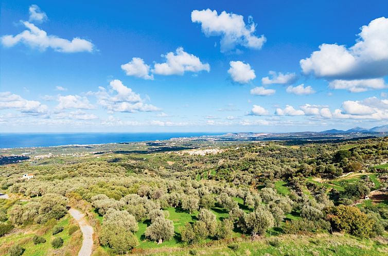 Vrijstaande woning in Agia Triada