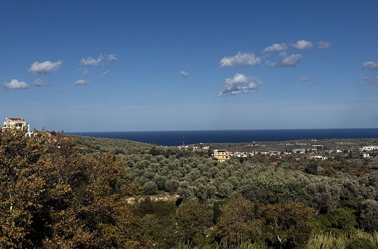 Geschakelde woning in Agia Triada