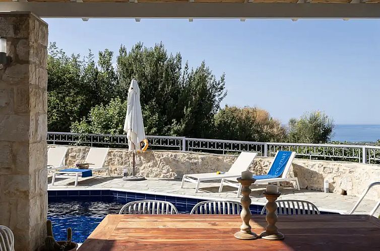 Villa Ikaros