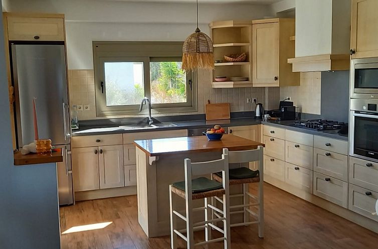 Geschakelde woning in Kamilari