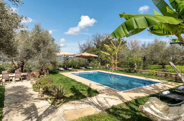 Villa Filippos