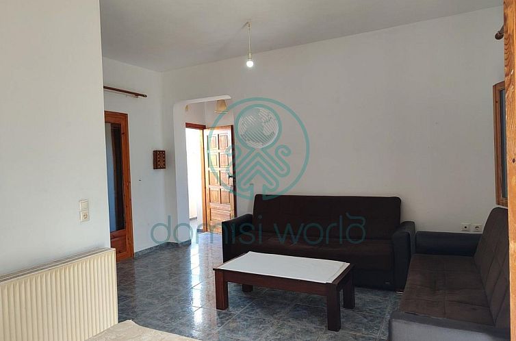 Geschakelde woning in Sisi