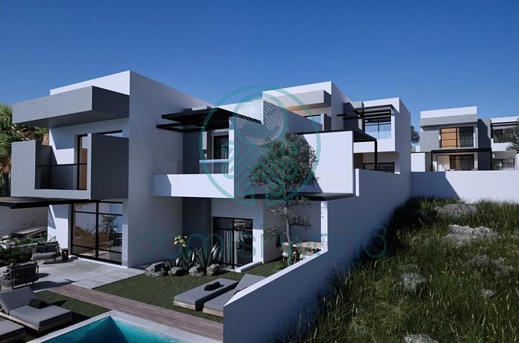 Geschakelde woning in Sisi