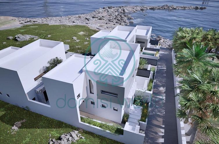 Geschakelde woning in Sisi
