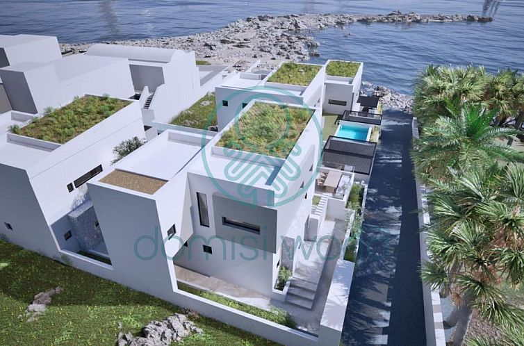 Geschakelde woning in Sisi