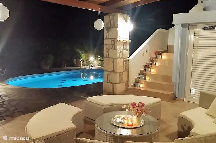Villa Estia met privé zwembad