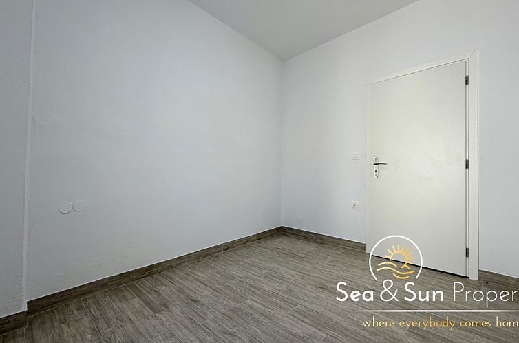 Geschakelde woning in Vamos