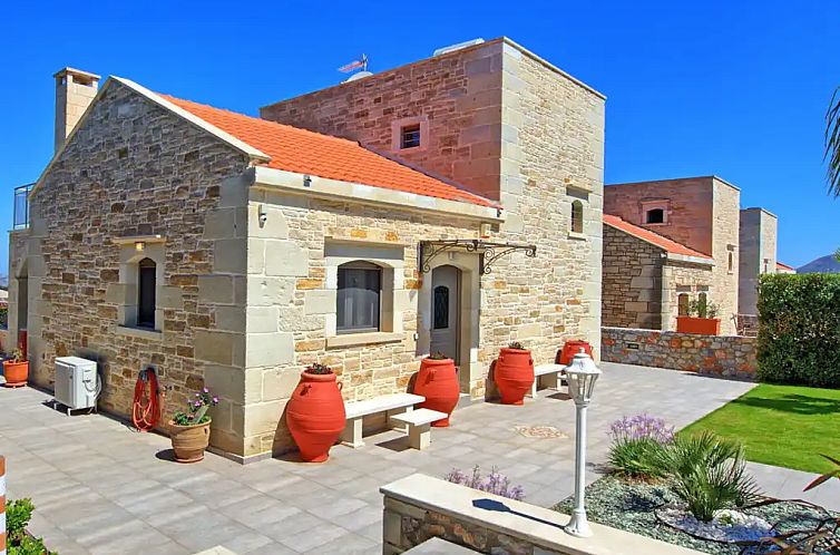 Villa Minos