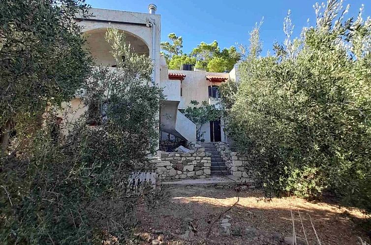 Vrijstaande woning in Achlia