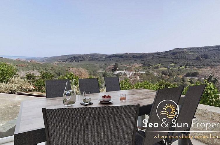 Vrijstaande woning in Kolimvari