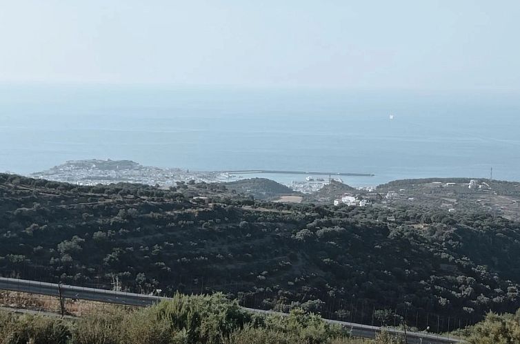 Kavel in Roussospiti