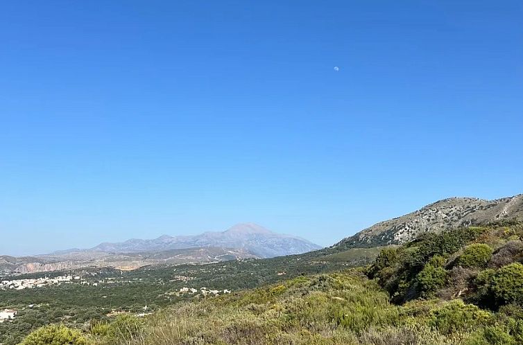 Kavel in Roussospiti