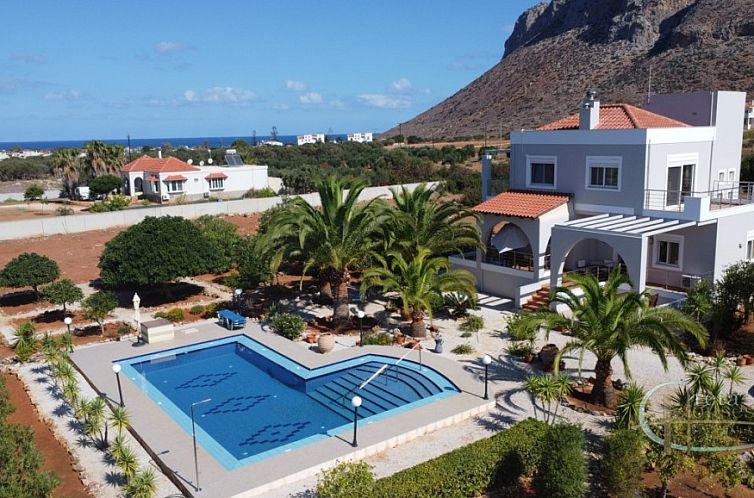 Vrijstaande woning in Stavros